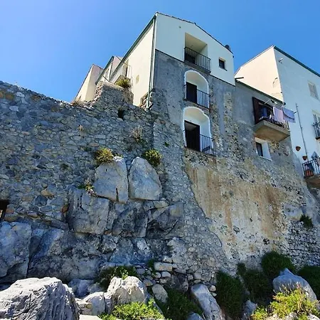 Casa Vacanze Apartment *